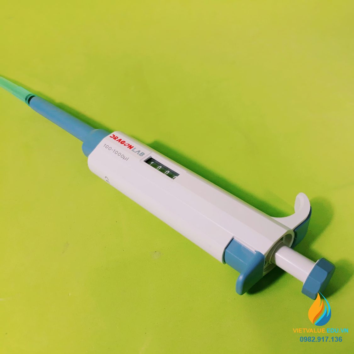 Micro Pipet phòng thí nghiệm, định mức hút max 1ml