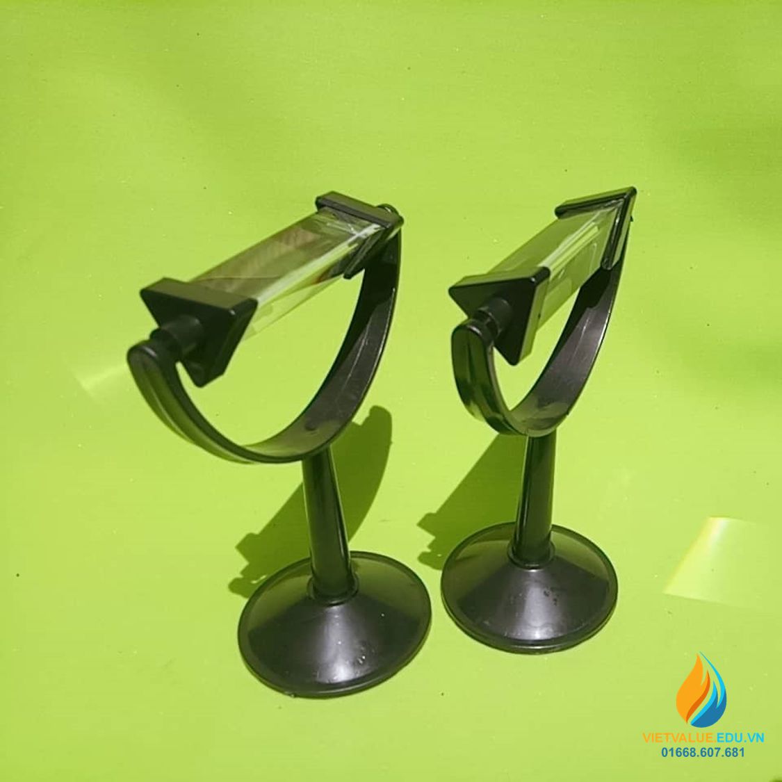 Lăng kính tán sắc ánh sáng