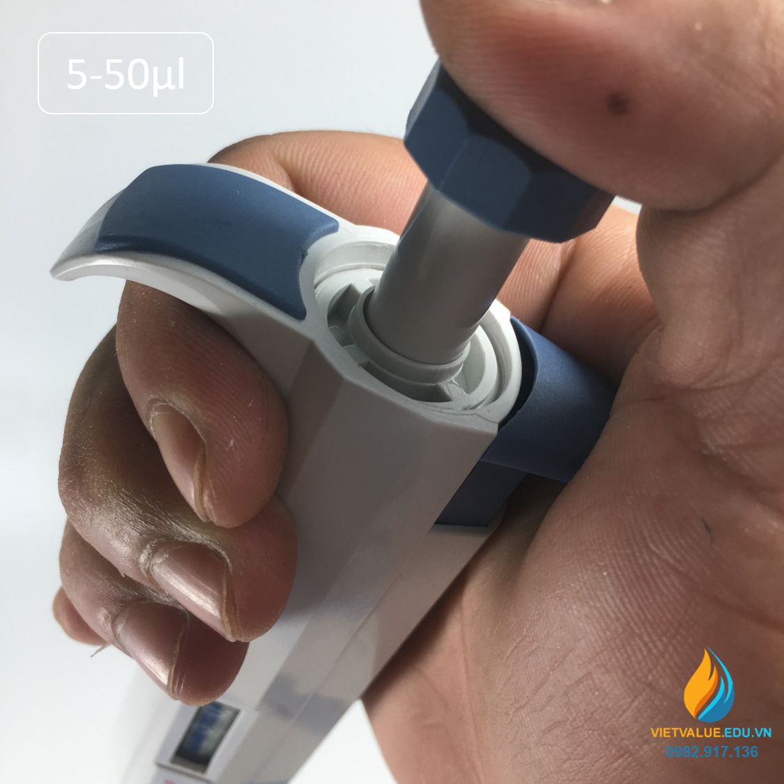 Micropipet M50 JOAN LAB phòng thí nghiệm, phạm vi 5-50ul