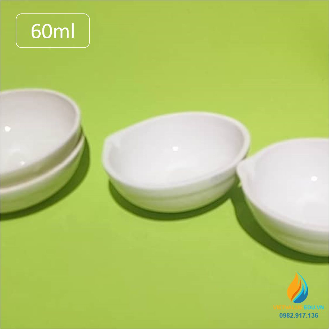 Bát sứ nung mẫu thí nghiệm, dung tích 60ml, có mỏ, chịu nhiệt