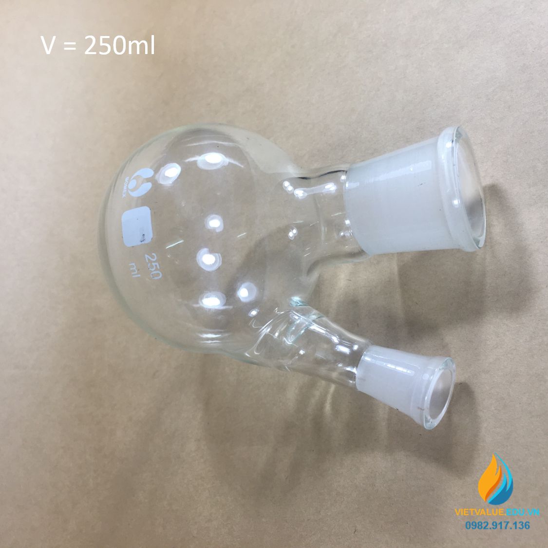 Bình cầu 2 cổ nhám cổ 29 và 14 đáy tròn dung tích 250ml, hãng Bomex, chịu nhiệt