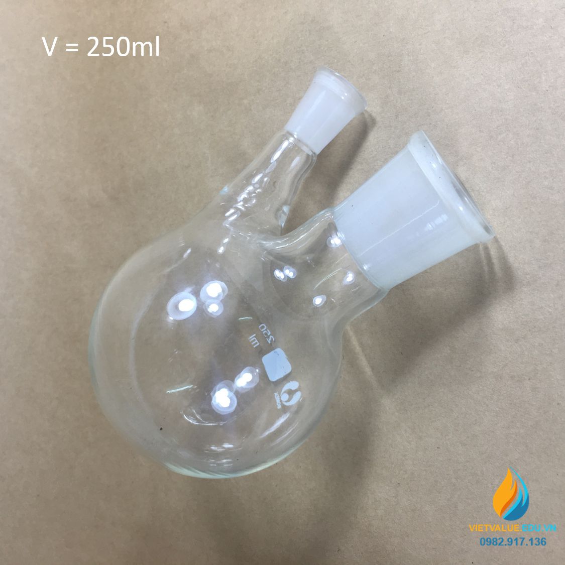Bình cầu 2 cổ nhám cổ 29 và 14 đáy tròn dung tích 250ml, hãng Bomex, chịu nhiệt