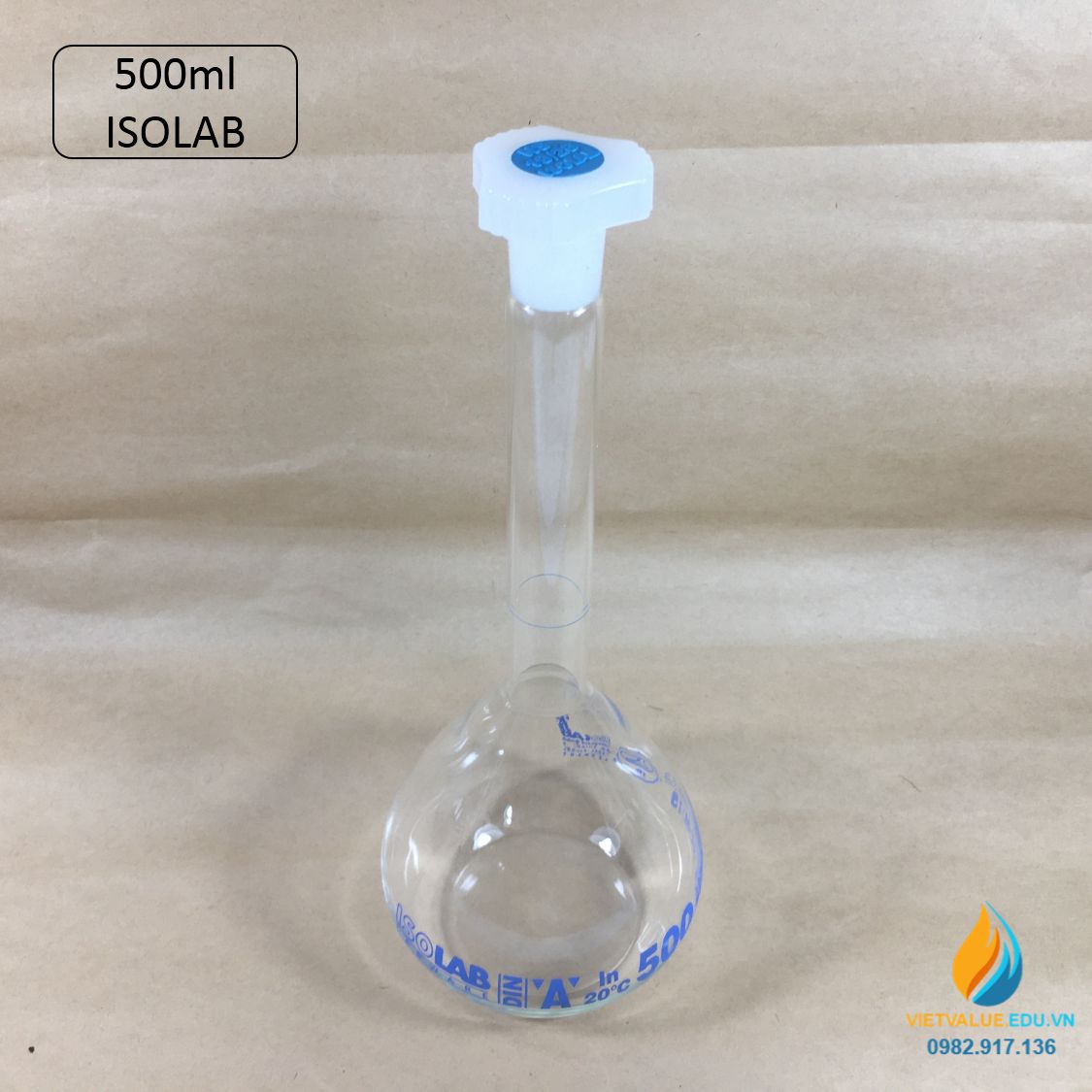 Bình định mức thủy tinh, nút nhựa, hãng IsoLab , dung tích 500ml