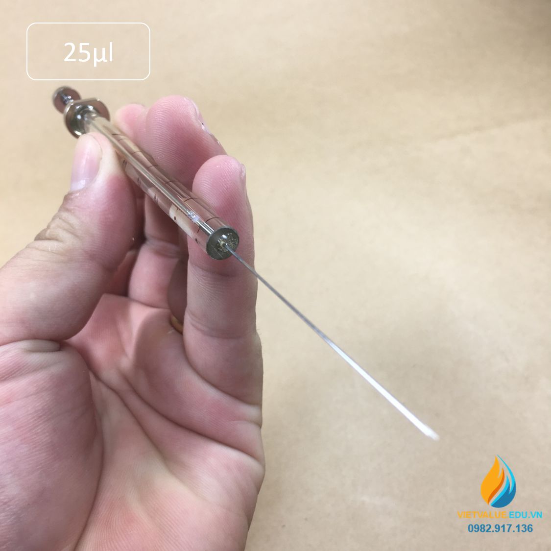 Bơm tiêm xy lanh thủy tinh siêu nhỏ dung tích bơm 25ul pha khí vạch chia