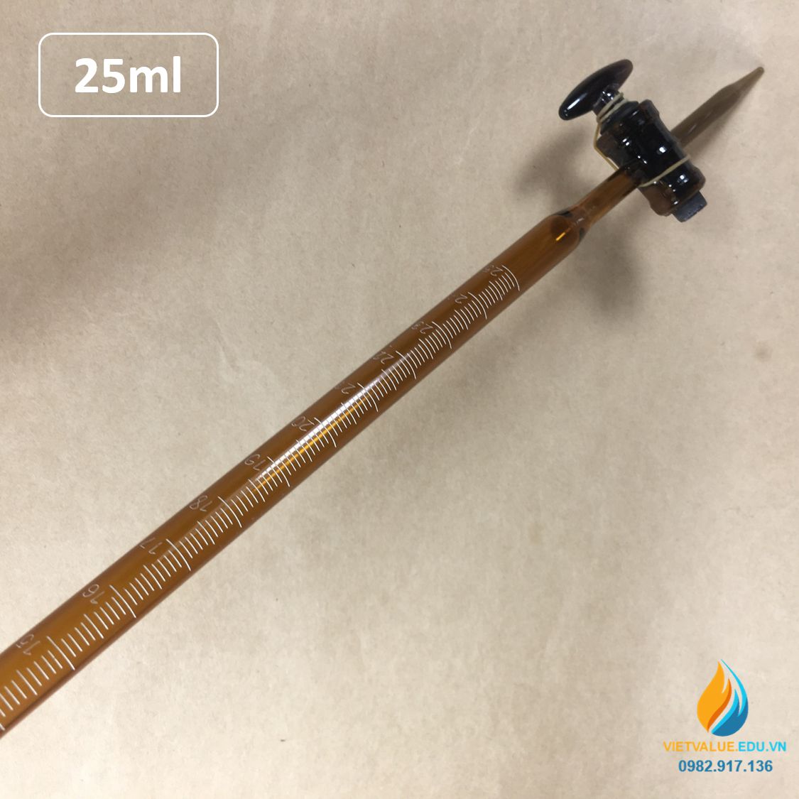 Buret khóa thủy tinh, vạch chia, màu nâu hổ phách, dung tích 25ml, không bạc chao