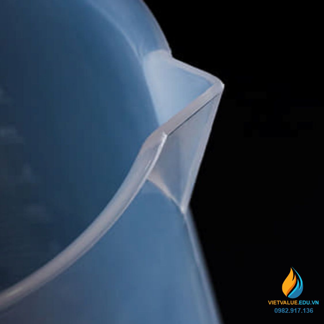 Ca đong hóa chất bằng nhựa PP trong, thành cao, dung tích 2000ml