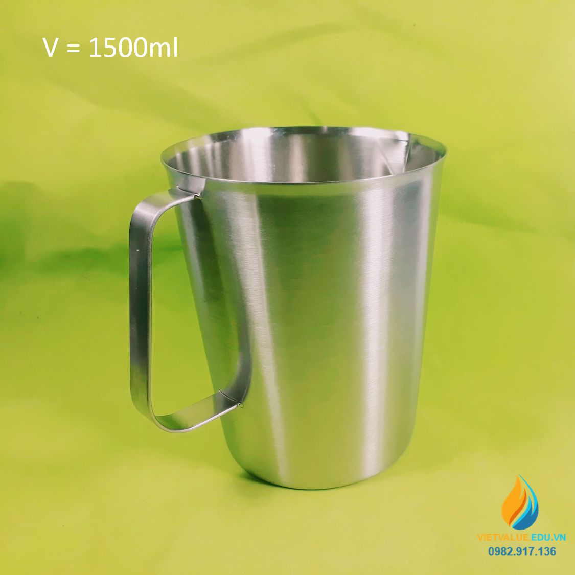 Ca inox 304 có vạch chia tay cầm dung tích 1500ml không nắp
