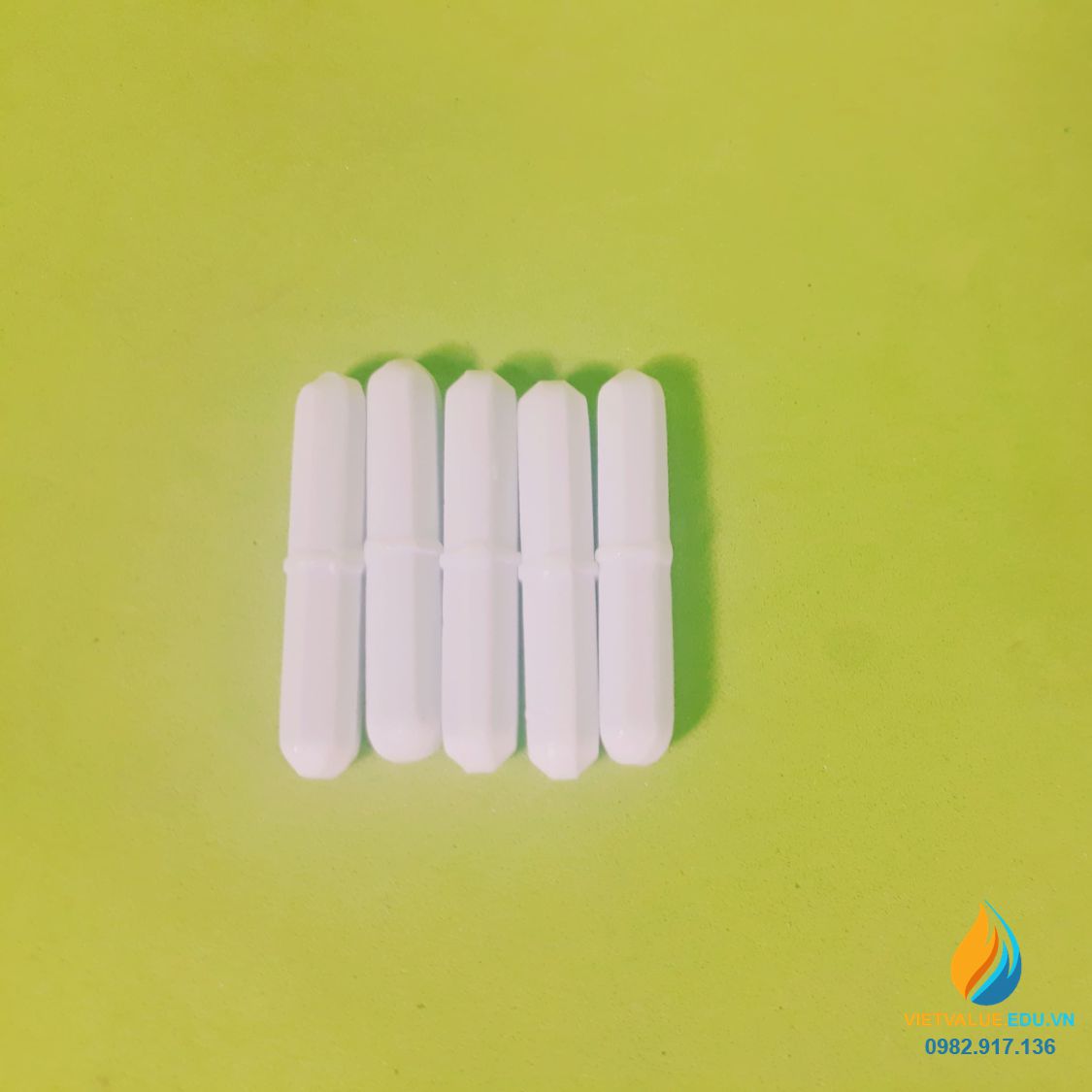 Cá từ khuấy hóa chất phòng thí nghiệm, loại có cạnh BA40, dài 40mm