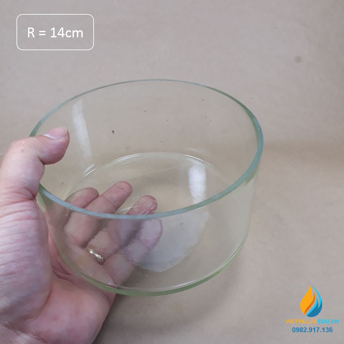 Chậu rửa thủy tinh đường kính 14cm, thành cao 10cm dày 3.5mm