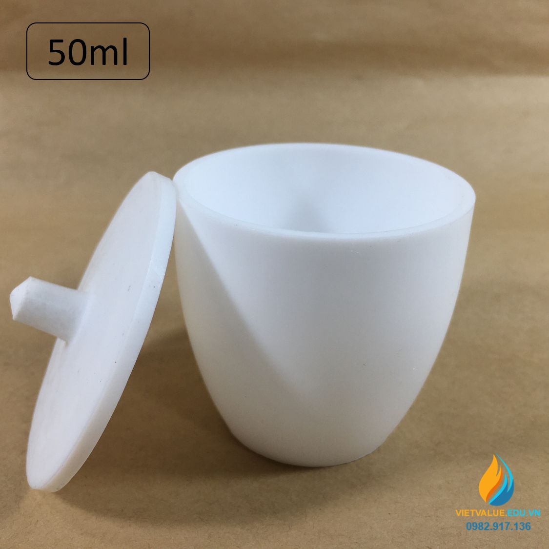 Chén nhựa PTFE có nắp, kháng kiềm và axit mạnh. dung tích 30ml