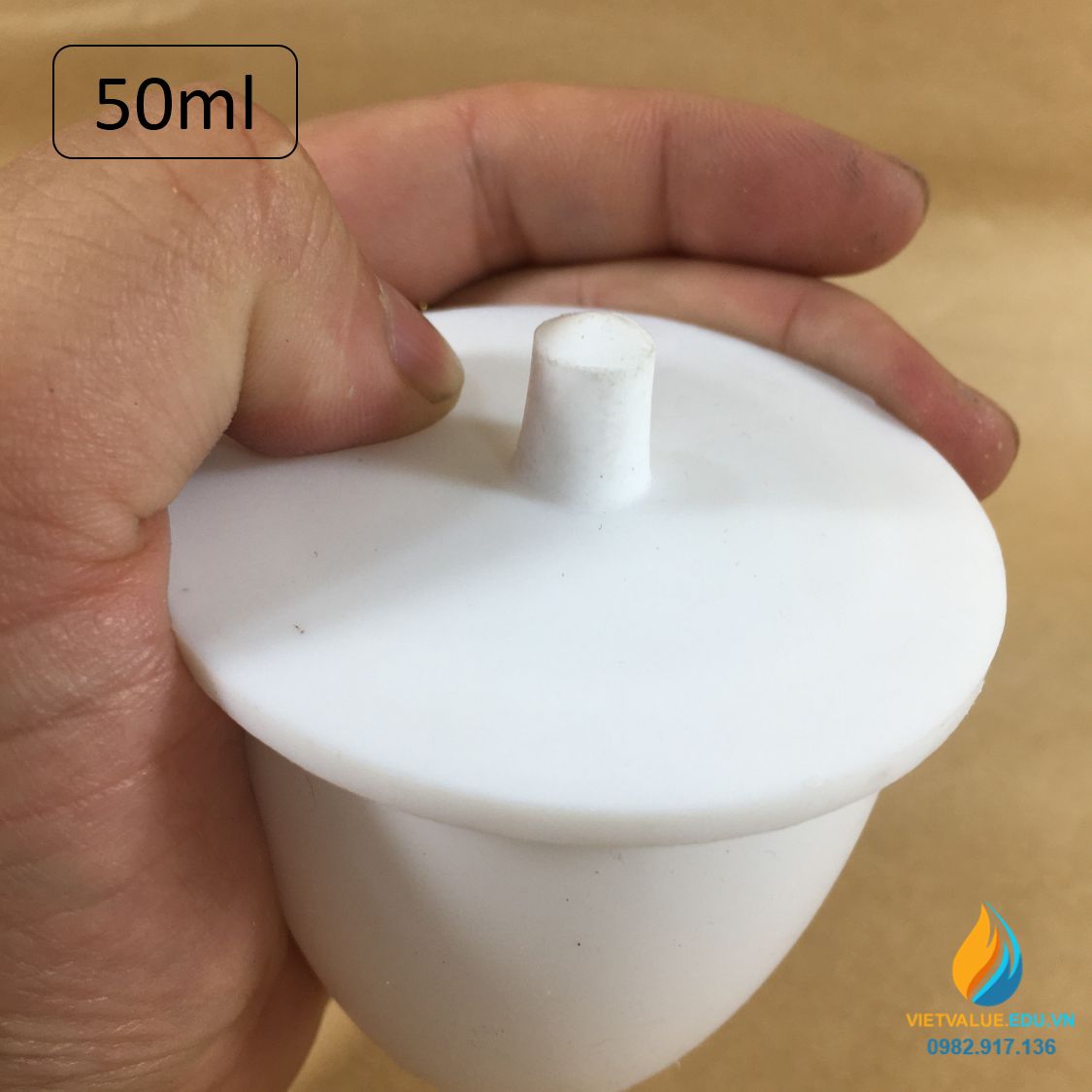 Chén nhựa PTFE có nắp, kháng kiềm và axit mạnh. dung tích 30ml