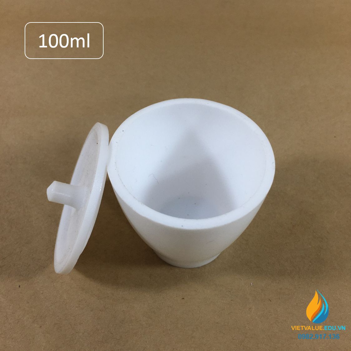 Chén nhựa PTFE có nắp, kháng kiềm và axit mạnh. dung tích 50ml