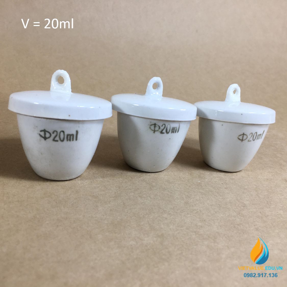 Chén sứ nung có nắp phòng thí nghiệm, dung tích 20ml