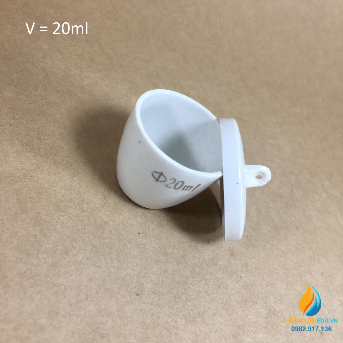 Chén sứ nung có nắp phòng thí nghiệm, dung tích 20ml