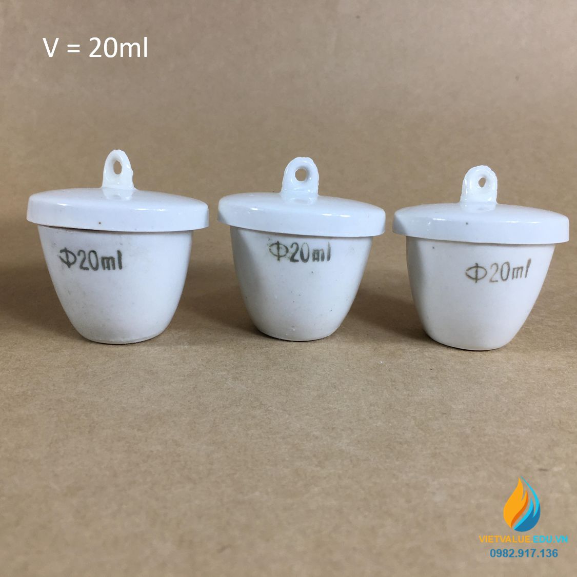 Chén sứ nung có nắp phòng thí nghiệm, dung tích 20ml