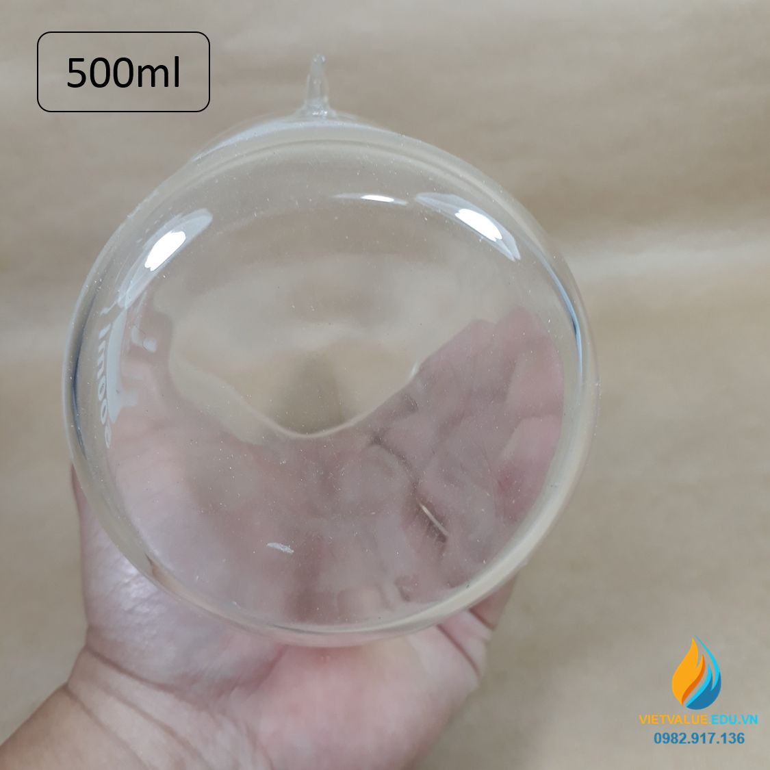 Cốc thủy tinh có vòi tràn, vạch chia, dung tích 500ml, hãng Bomex