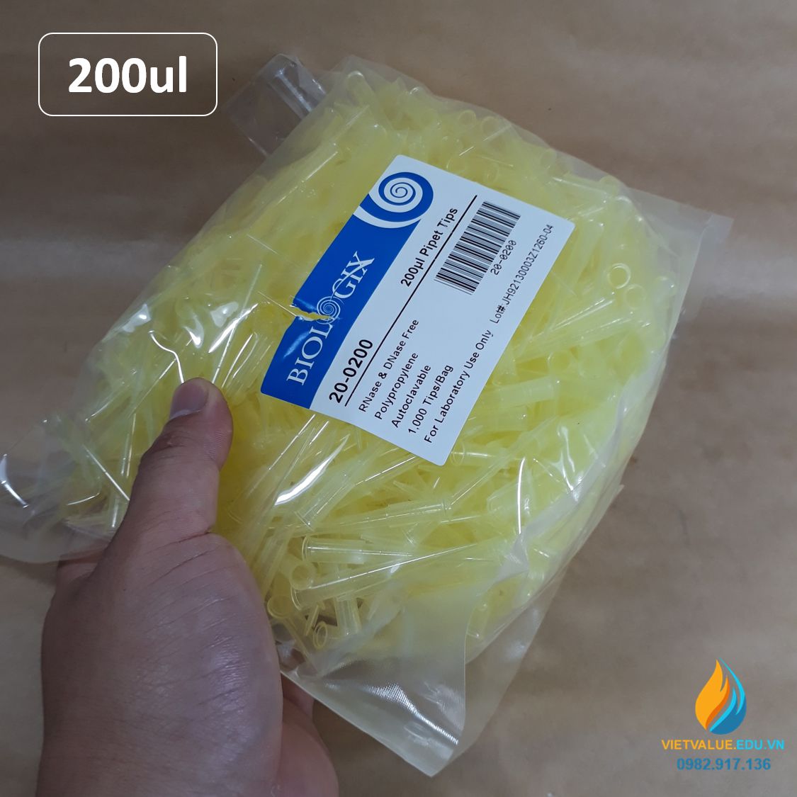 Đầu côn vàng, dung tích 200ul, đóng gói túi 1000 cái, hãng Biologix Mỹ, tiệt trùng hoàn toàn