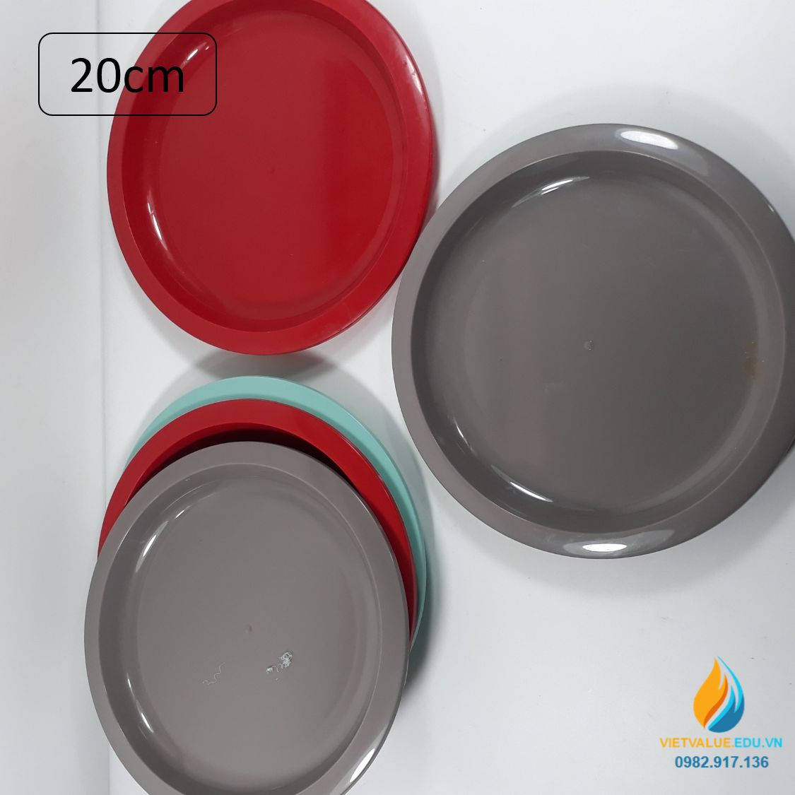 Đĩa nhựa an toàn, bát nhựa thương hiệu Lock Lock đường kính 20cm