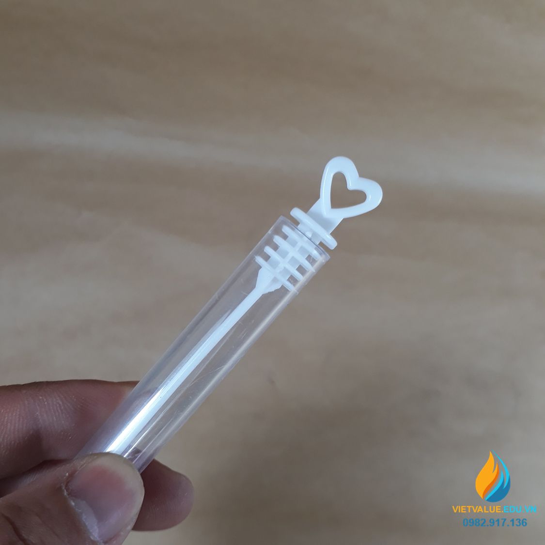 Đồ chơi thổi bong bóng xà phòng mini, dung tích 10ml, náp kín không hở nước