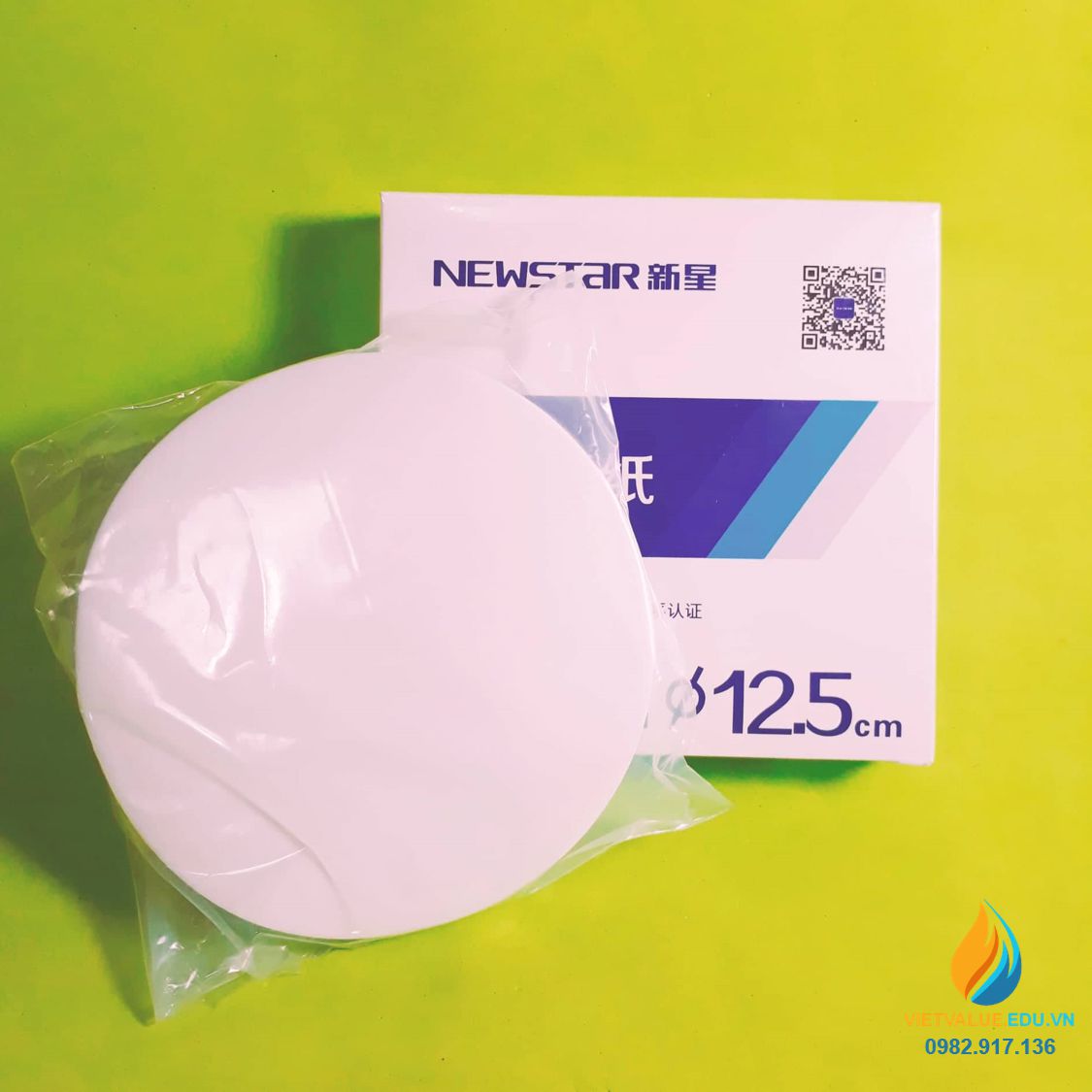 Giấy lọc định tính, lỗ 2.5 micromet đường kính 125mm, hộp 100 tờ