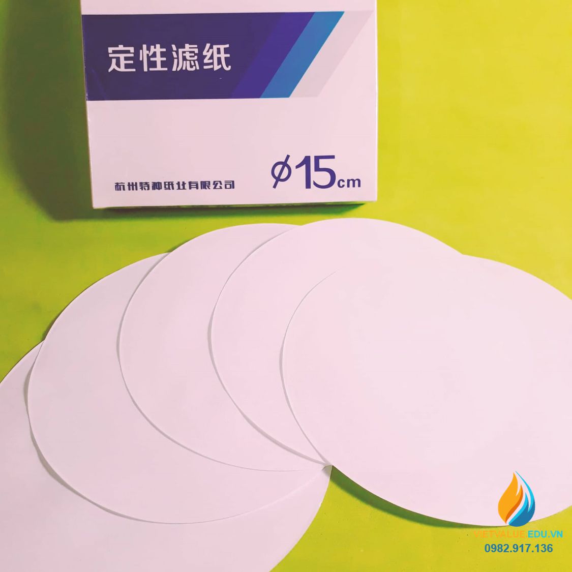 Giấy lọc định tính, lỗ 2.5 micromet đường kính 150mm, hộp 100 tờ