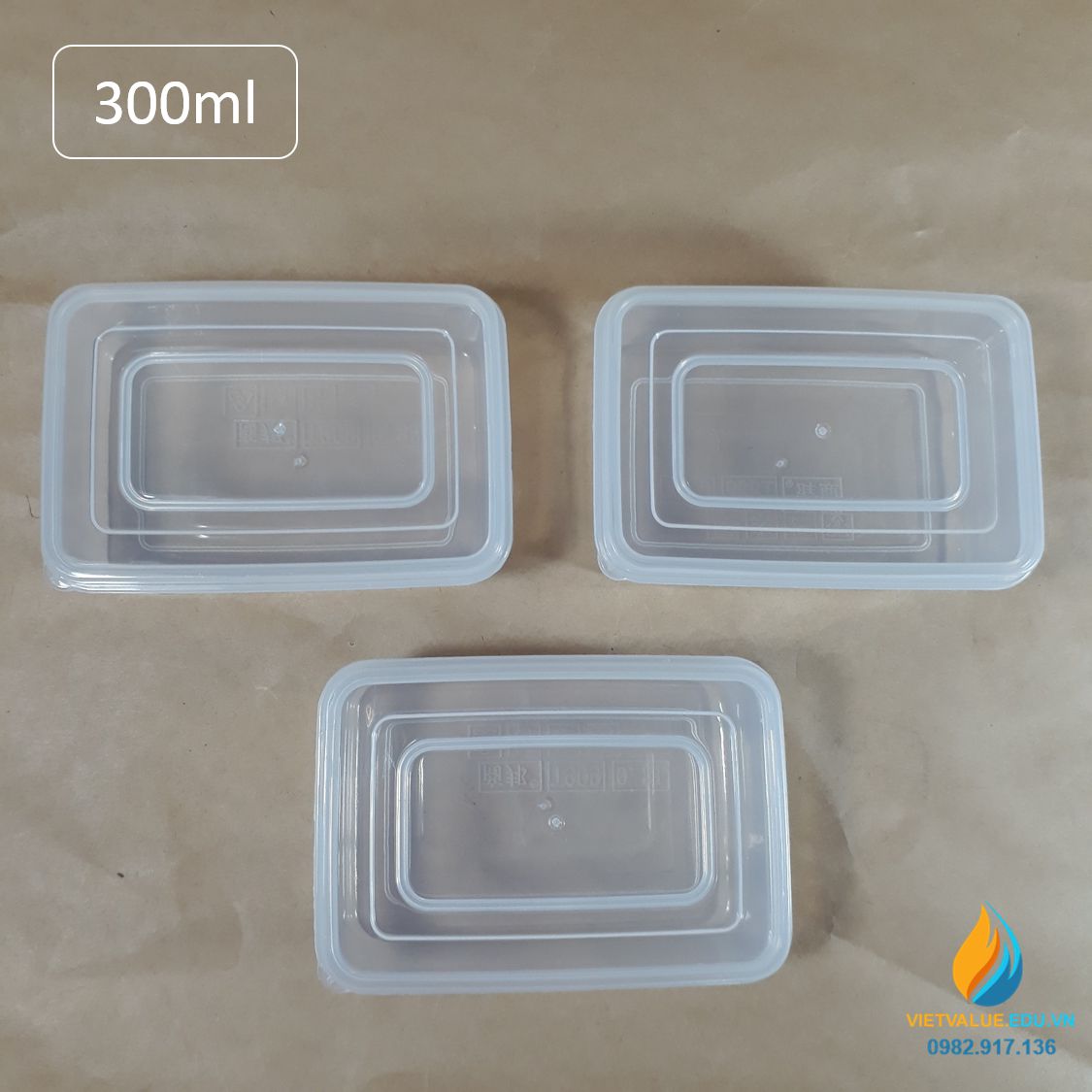 Hộp nhựa nhỏ dung tích 300ml, kích thước 11,6cmx8cmx4,2 cm, dành cho học sinh tiểu học