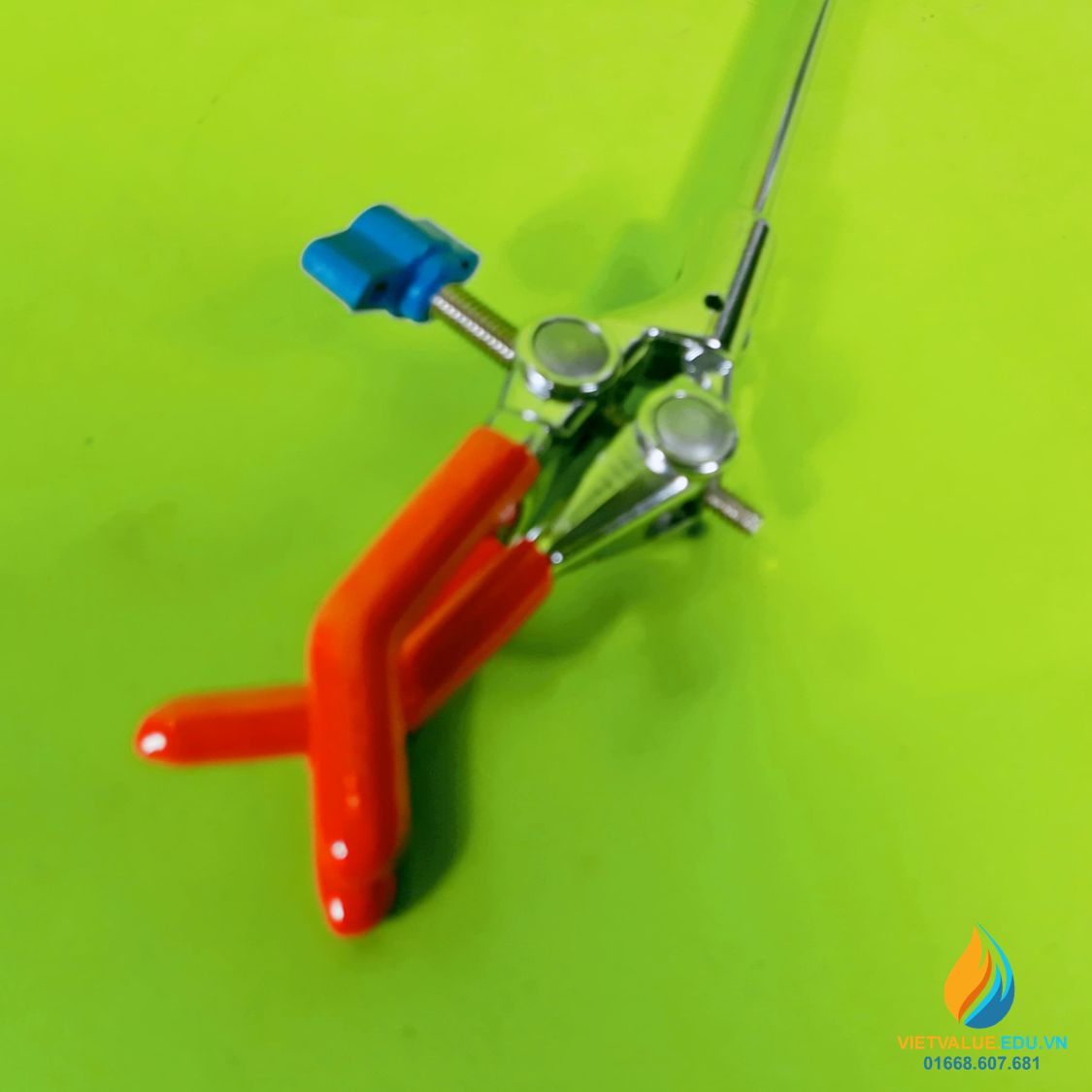 Kẹp đa năng 3 ngón dày, gắn giá đỡ thí nghiệm, độ mở 0cm - 8cm