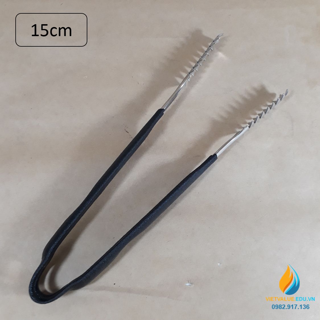Kẹp gắp đá, dụng cụ thực hành stem cho học sinh