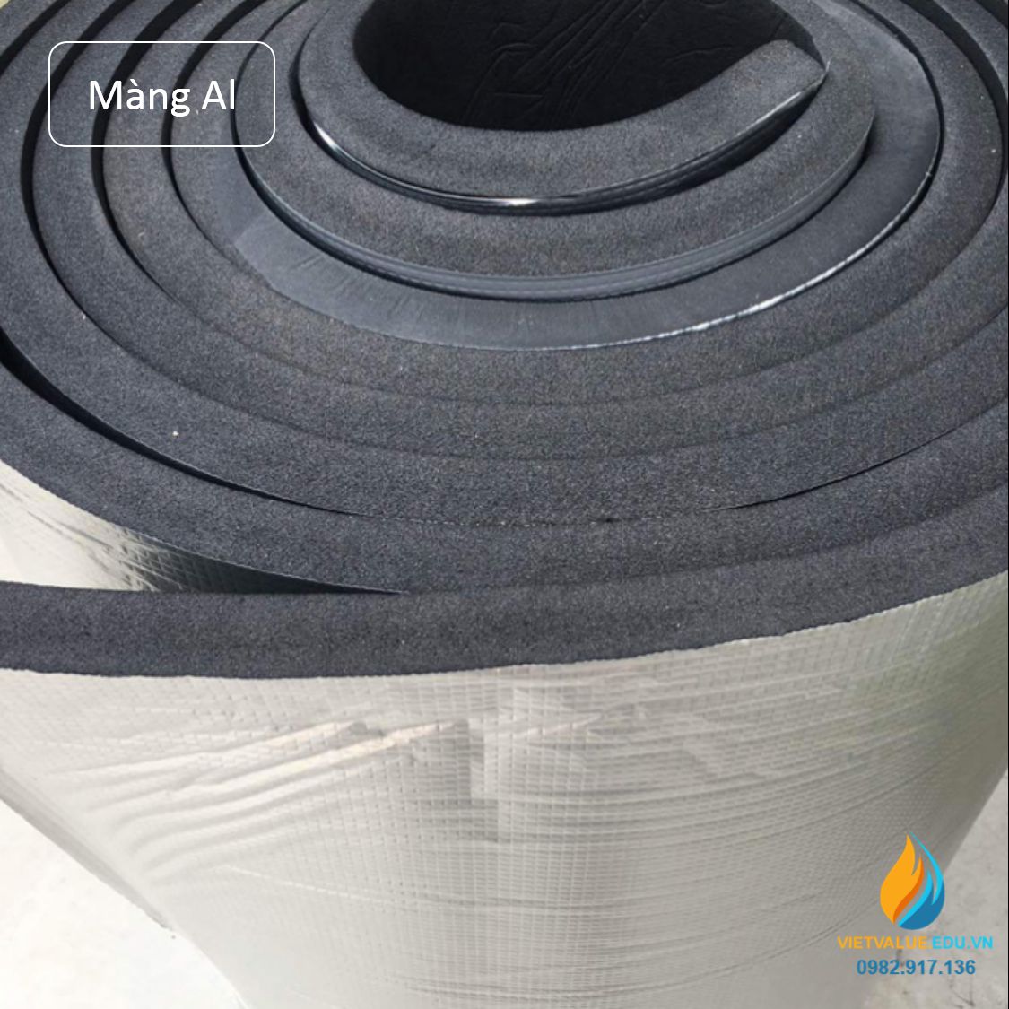 Tấm thảm cách nhiệt bọc màng nhôm, thảm cách nhiệt phòng thí nghiệm kích thước 30cm*40cm