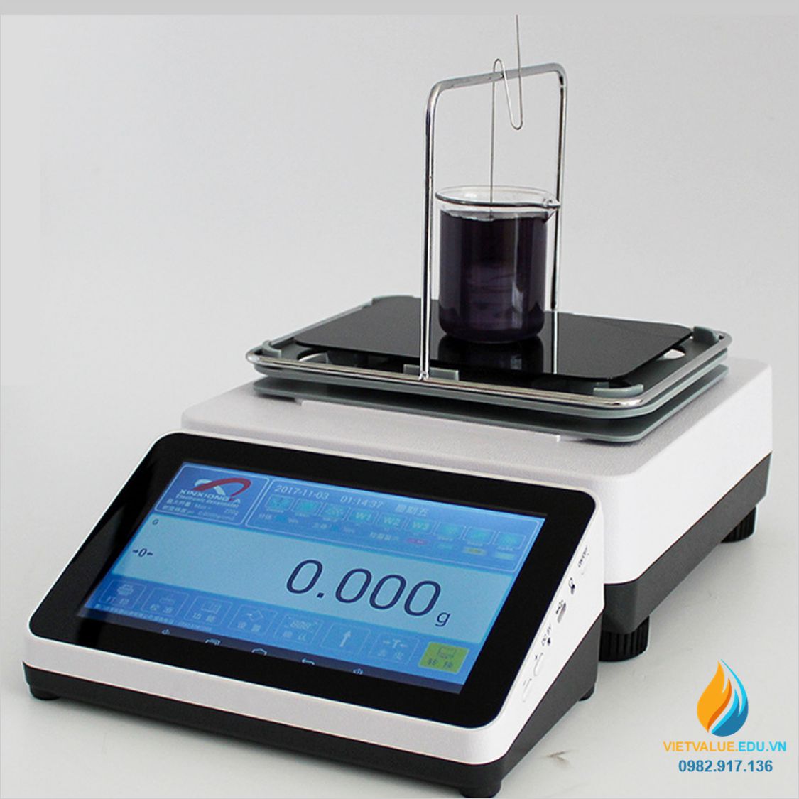 Máy đo mật độ XF300L, khối lượng phân tích 300gam, độ chia 0.005g, hiển thị LCD + Mô tả sản phẩm: -Máy đo mật độ XF300L phù hợp với nhiều hóa chất, dung dịch hóa học, năng lượng hiện đại, nhiên liệu dầu mỏ, thuốc thử hóa học, sơn nhựa đường… . Có thể đáp ứng tất cả chất lỏng bằng việc phát hiện mật độ của giải pháp phù hợp với GB/T611,GB/t11549,GB/T5518 và các thông số kĩ thuật tiêu chuẩn khác. -Sử dụng phép đo động, trong quá trình đo, ông thức chất lỏng bị thay đổi bất cứ lúc nào và giá trị mật độ cũng được cập nhật với sự thay đổi của P, đơn giản và ổn định bền chặt -Phương pháp lấy mẫu do chỉ cần 50 ml hoặc mẫu nhỏ hơn để đo giá trị mất độ ở nhiệt độ cao -Cốc đo để lau chùi, không bị giới hạn bởi đường kính nhỏ củ pycnometer và có thể tái sử dụng hoặc được sử dụng với các cốc đo khác -Chất lỏng dễ bay hơi, chất lỏng ăn mòn, chất lỏng, axit mạnh và chất lỏng kiềm có thể được đo nhanh chóng -Cấu hình chống gió và bụi đặc biệt, kết hợp thuận, mạnh mẽ và bền bỉ -Máy đo mật độ XF300L với các thông số kĩ thuật khác : +phương pháp hoạt động thao tác nút +phạm vi cân: 0,005~300g sai số 0,001g/cm3 + thời gian thử nghiệm: 5 giây +có thể kiểm tra mật độ <1,>1 +có bộ 3 chế độ đo chất lỏng tại thời điểm quay trở lại, có thể sử dụng các trọng lượng khác nhau +kết quả hiện thị: giá trị mất độ, Baume, nồng độ +nguyên lý đo lường: nguyên tắc archimedes +phương pháp hiệu chỉnh do cài đặt mật độ âm lượng,mật đọ giới hạn trên và dưới Q, hiệu chỉnh đơn, phát hiện tự động Mua máy mật độ XF300L ở đâu tại Hà Nội và TP Hồ Chí Minh ? Công ty Cổ Phần Đầu tư và phát triển Giáo Dục Đào Tạo VIETVALUE với nhiều năm kinh nghiệm nhập khẩu và phân phối dụng cụ thí nghiệm, bình thí nghiệm , dụng cụ tiêu hao, cốc thí nghiệm, ống thủy tinh thí nghiệm… – dòng xuất xứ Đức, Nhật, Anh, Trung Quốc… VIETVALUE luôn cam kết với khách hàng về chất lượng , giá thành và dịch vụ bán hàng uy tín. Ngoài ra, chúng tôi còn cung cấp nhiều mặt hàng vật tư tiêu hao và nồi hấp tiệt trùng khác trong phòng thí nghiệm như: Dụng cụ nhựa thí nghiệm – Ca nhựa, Ống đong nhựa, Ống ly tâm, Đầu côn, Giá treo dụng cụ,… Mọi thông tin liên hệ VIETVALUE Điện thoại: Ms Trang 01668607681
