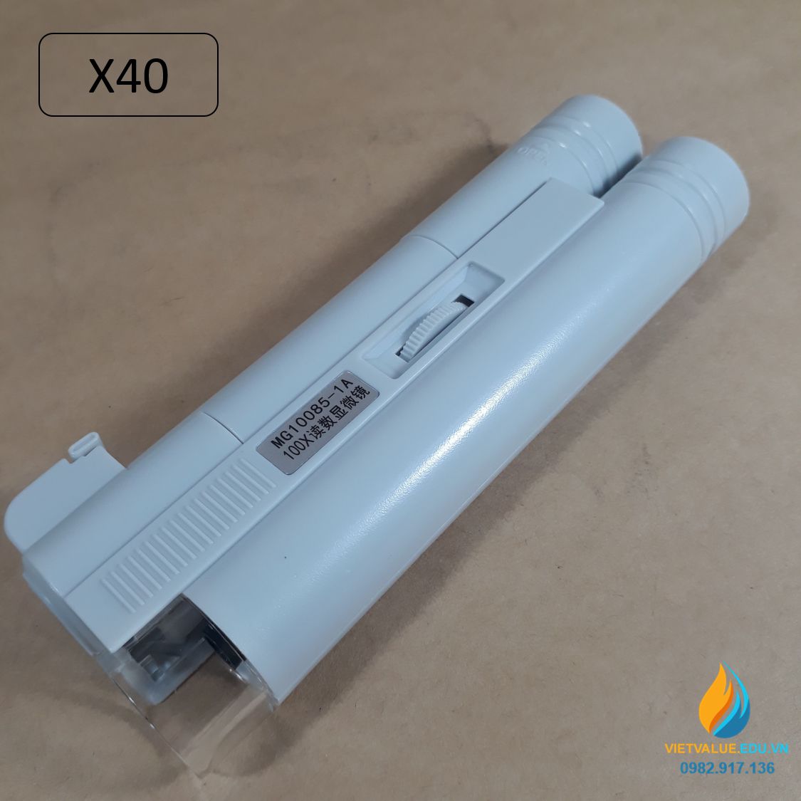 Máy dò vết nứt bê tông phạm vi đo 0-4mm, giá trị đọc tối thiểu 0,05mm, độ phóng đại 40 lần