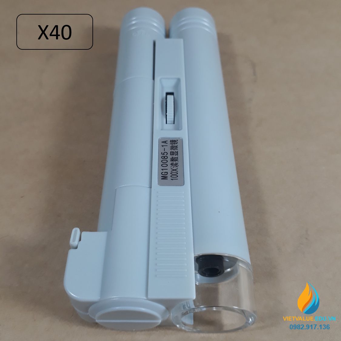 Máy dò vết nứt bê tông phạm vi đo 0-4mm, giá trị đọc tối thiểu 0,05mm, độ phóng đại 40 lần