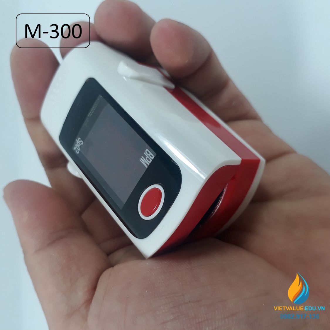 Máy đo xung ngón tay hiển thị LCD, độ chính xác cao, sử dụng pin khô