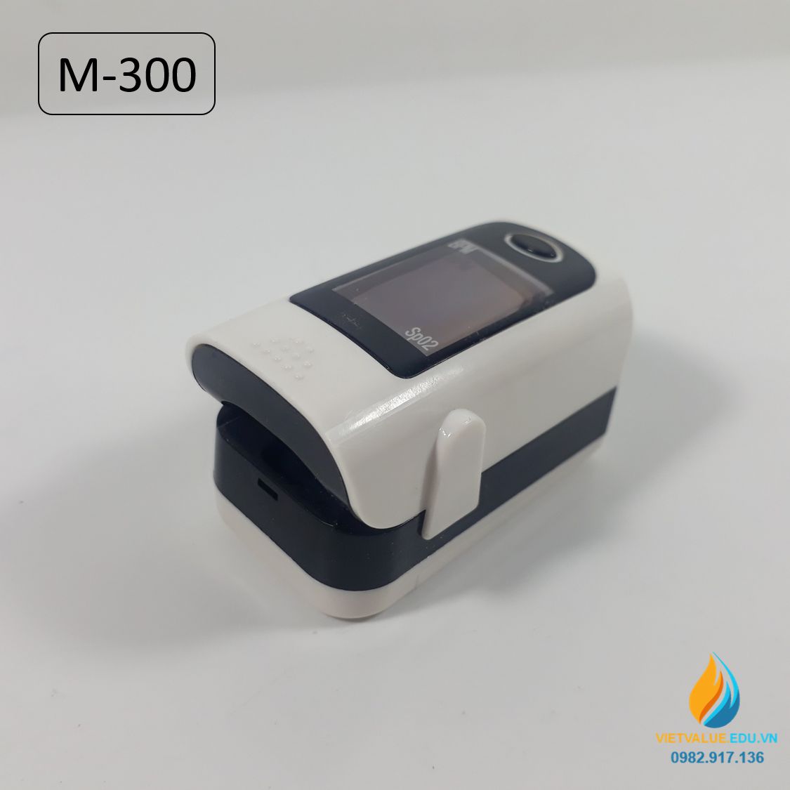 Máy đo xung ngón tay hiển thị LCD, độ chính xác cao, sử dụng pin khô