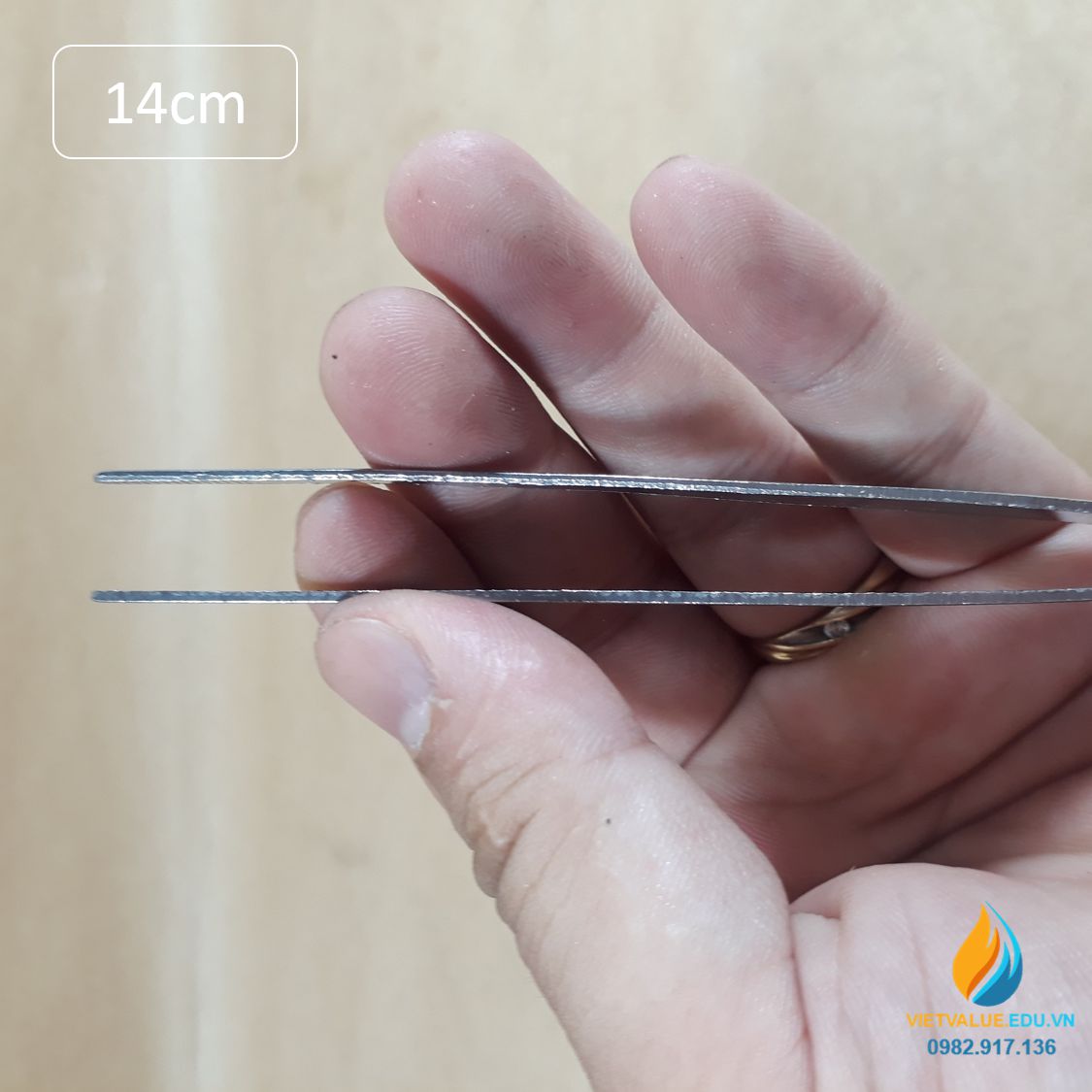 Nhíp gắp mẫu phòng thí nghiệm, dài 14cm thép không gỉ, đầu gắp thẳng có răng