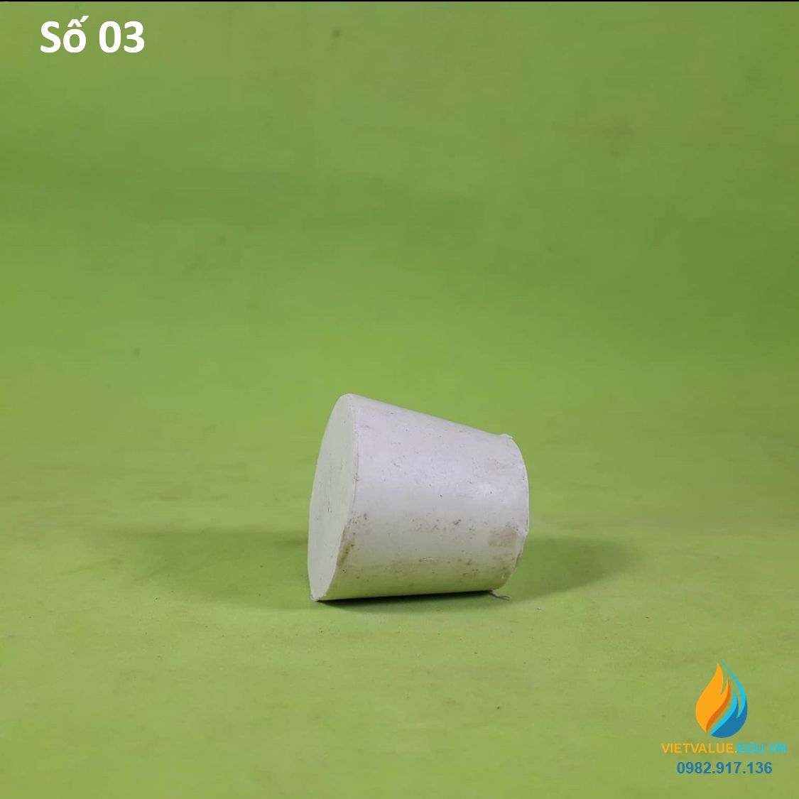 Nút cao su số 3 nắp bình,đáy lớn 23mm, đáy bé 17mm, cao 26mm