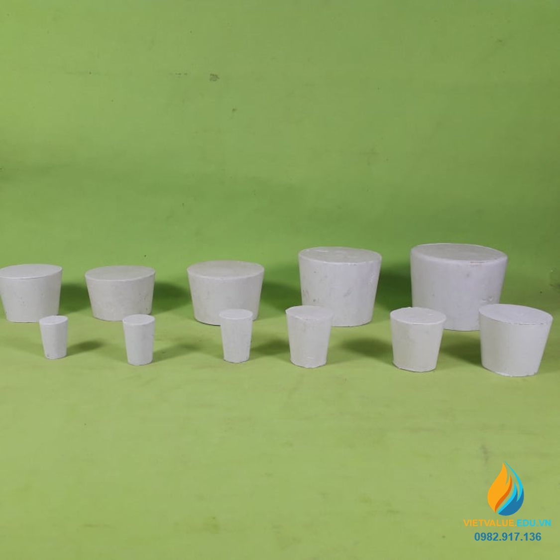 Nút cao su số 7 nắp bình,đáy lớn 38mm, đáy bé 29mm, cao 29mm