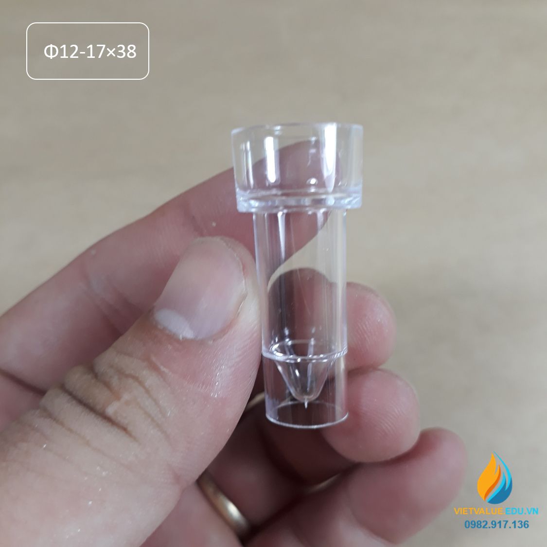 Cốc lưu mẫu cho máy phân tích sinh hóa Hitachi 7150, 7060, túi 500 cái