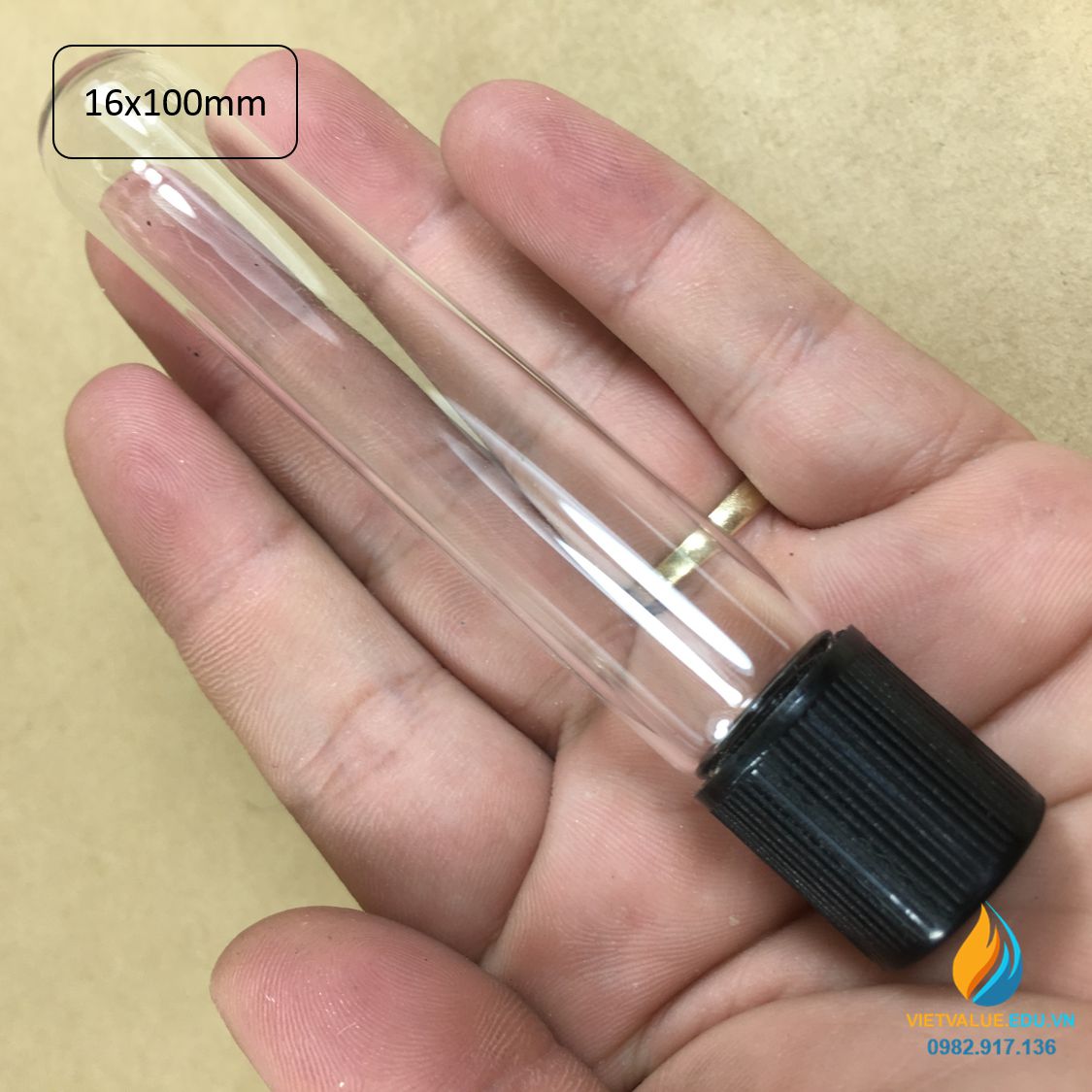 Ống nghiệm thủy tinh kỵ khí kích thước 16mm x 100mm nút cao su, nắp xoáy, kín khí