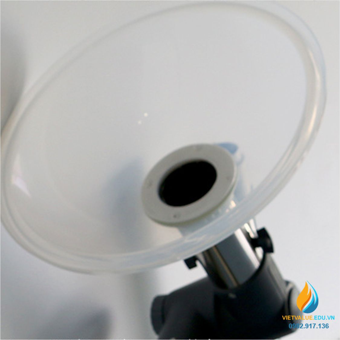 Ông xả hút bụi phổ quang bằng thép không gỉ xoay 360 độ điều chỉnh hướng