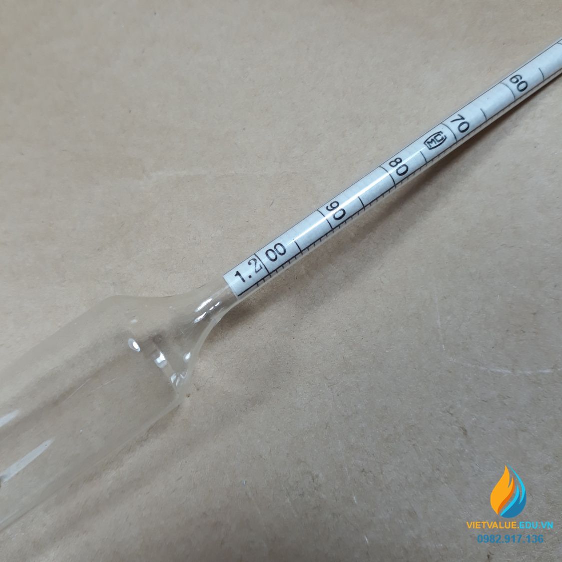 Tỷ trọng kế 1,9-2.0, tỷ trọng kế thủy tinh phòng thí nghiệm, vạch chia chính xác cao