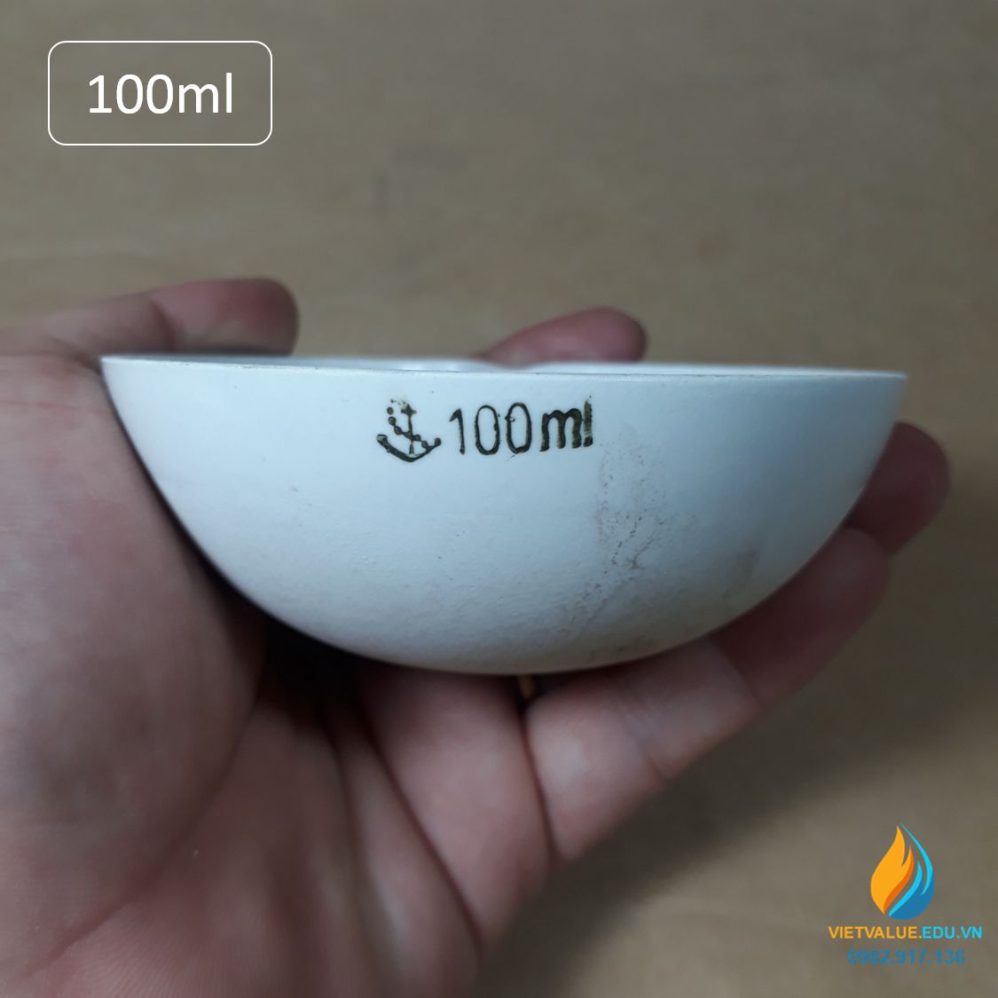 Bát sứ nung mẫu thí nghiệm, dung tích 100ml, có mỏ, chịu nhiệt cao