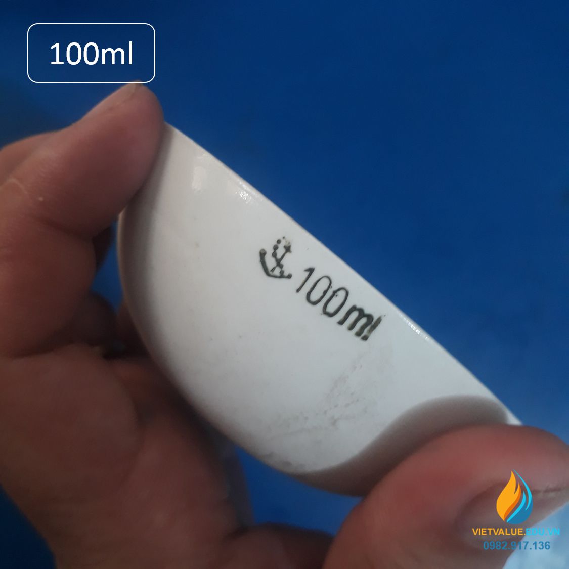 Bát sứ nung mẫu thí nghiệm, dung tích 100ml, có mỏ, chịu nhiệt cao