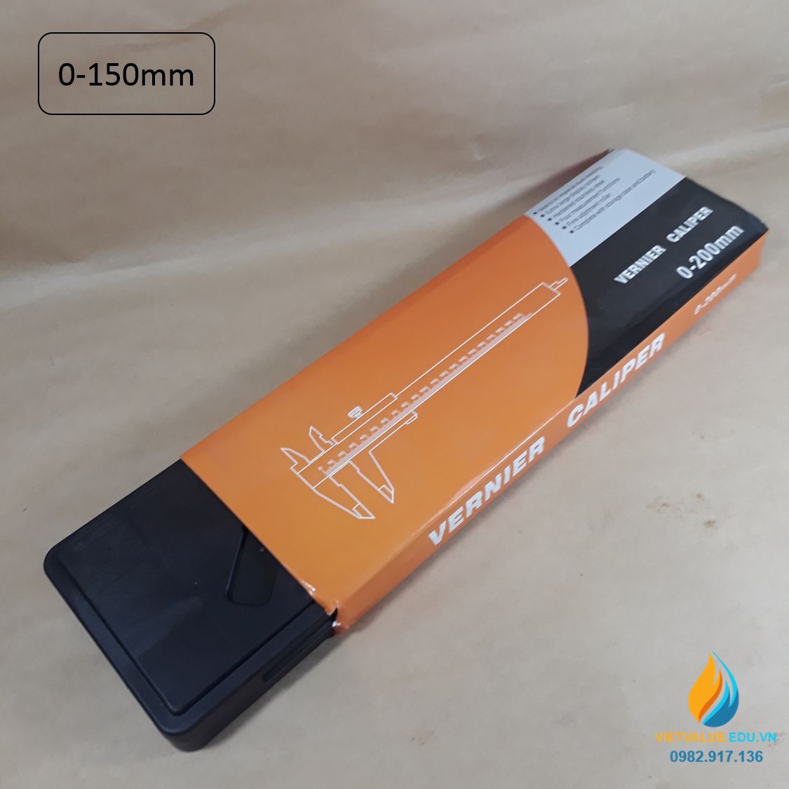 Thước kẹp đo đường kính ngoài phạm vi từ 0-150mm, giá trị đọc 0.02mm, chất liệu thép cacbon