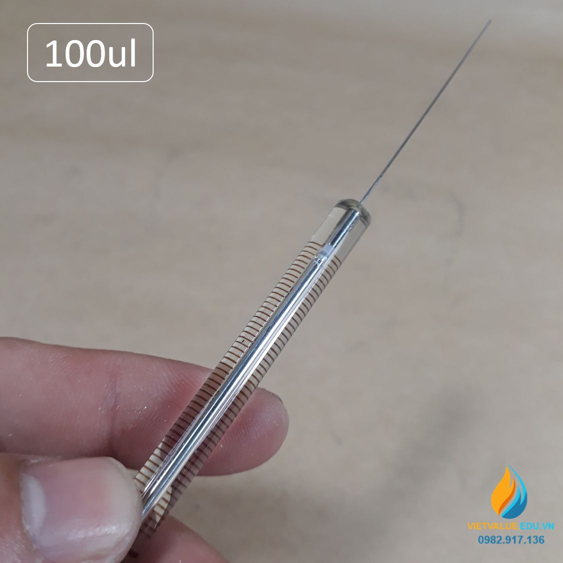 Bơm tiêm xy lanh thủy tinh siêu nhỏ dung tích bơm 100ul pha khí vạch chia