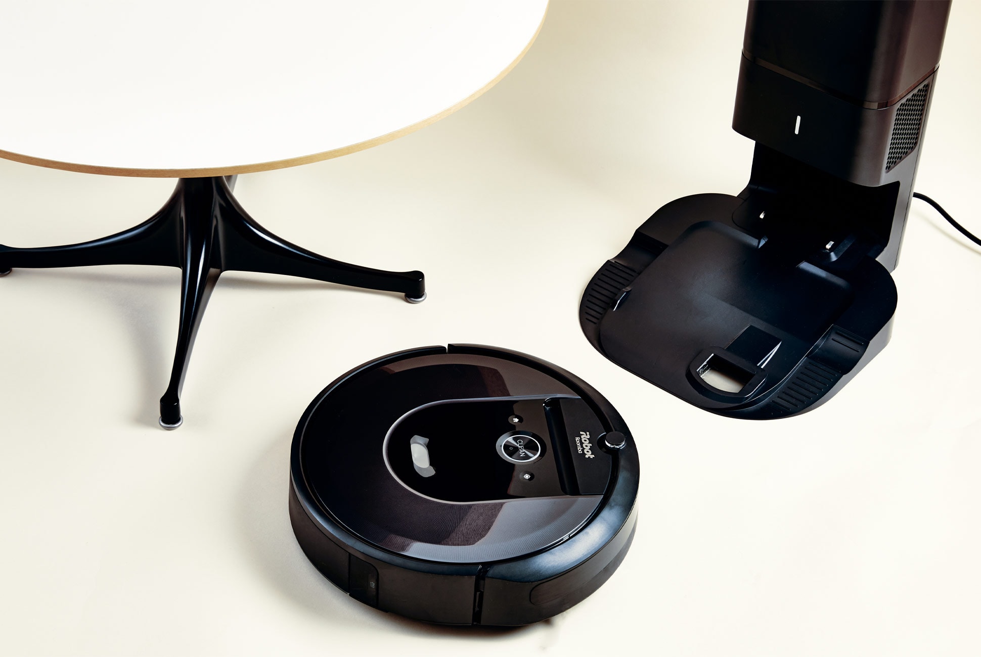 roomba-i7-review-gear-patrol-lead-full.jpg