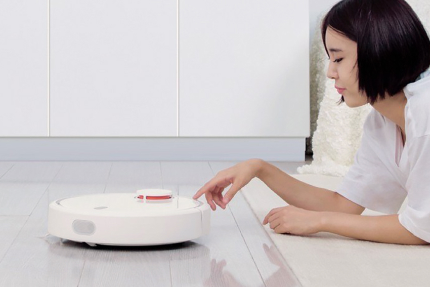 xiaomi-mi-robot-vacuum-1-afd4db1b-c4d8-4c7f-ad4a-1357b27b4147.jpg