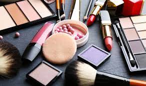 Điều kiện về việc kinh doanh mỹ phẩm nhập khẩu