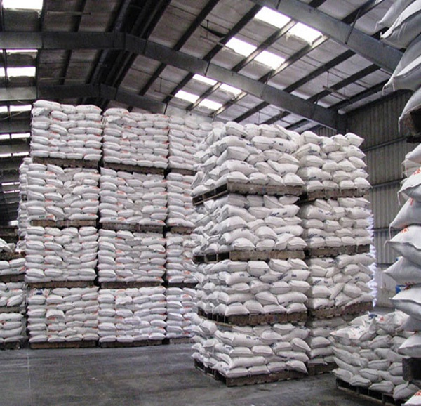 Điều kiện phải đáp ứng yêu cầu đối với cơ sở nhập khẩu thức ăn chăn nuôi