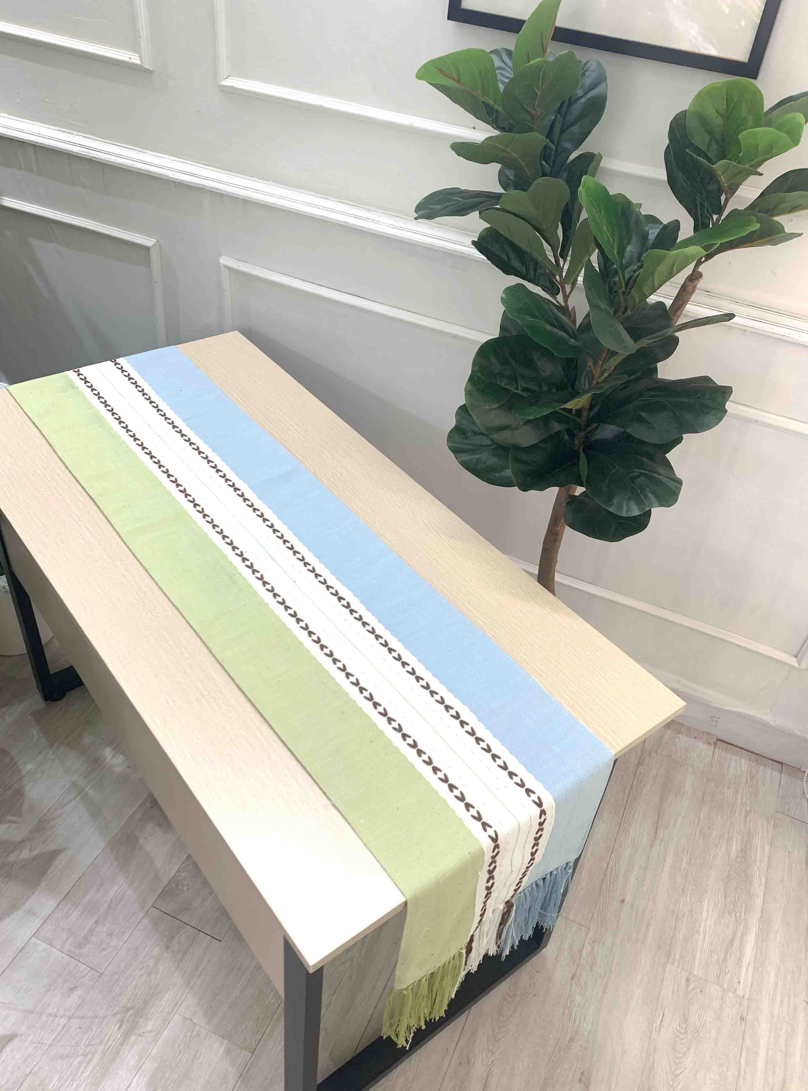 khan-trai-ban-runner